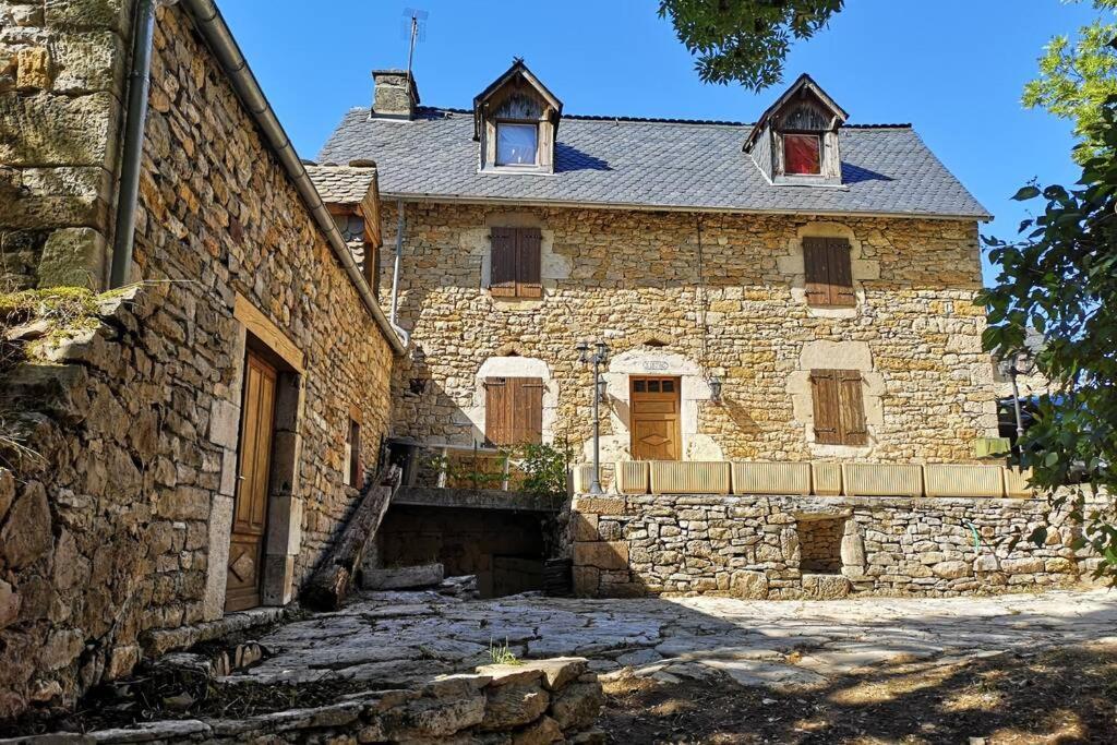 Maison Traditionnelle En Lozere Saint-Saturnin  Eksteriør billede